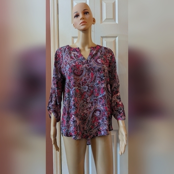 Pre-owned stylish red white and black and a touch of purple 3/4 sleeve shirt T3W - Picture 1 of 4